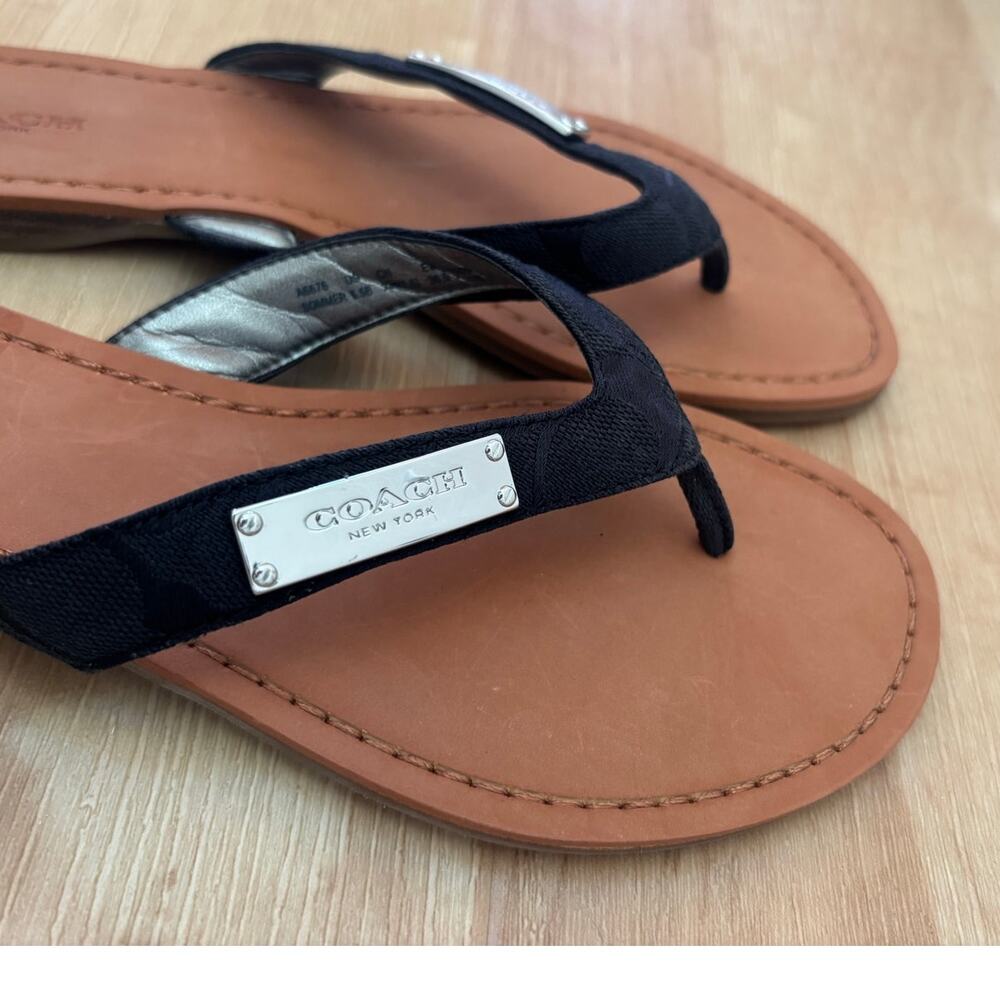 Coach Sommer 12 CM $155 Sig C Shoes Sandal Thongs Black Leather Flip Flop Sz 6.5 - Picture 4 of 8